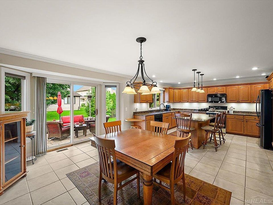 54767 Waubay Dr, photo 28