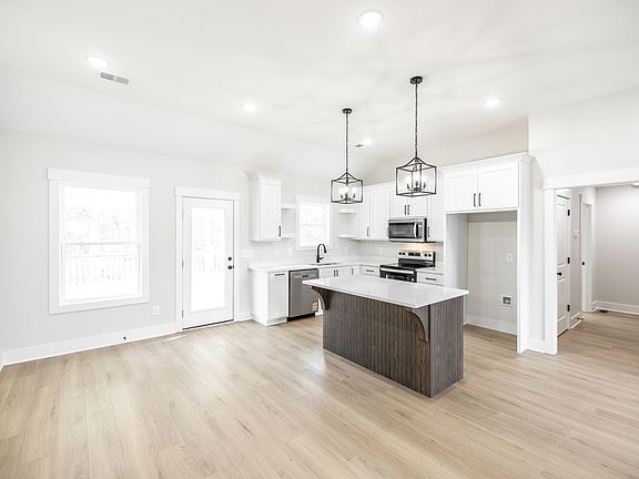 4th image of 4093 Hereford Dr Lot 67