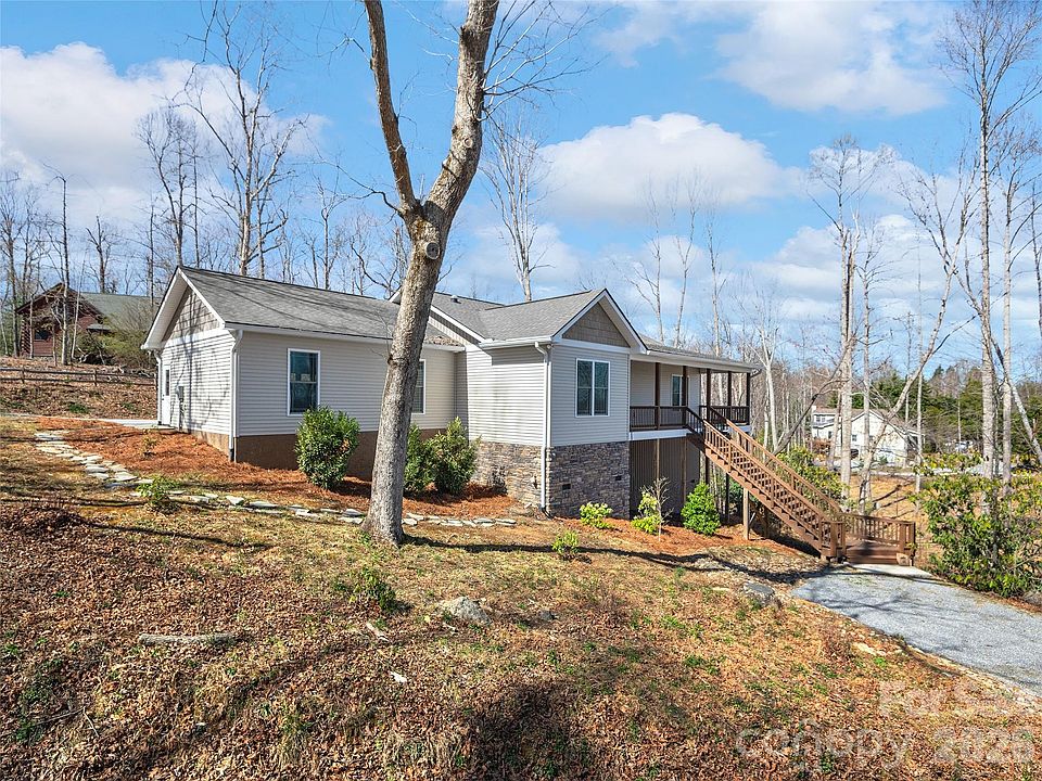 1st image of 10 Starview Ln