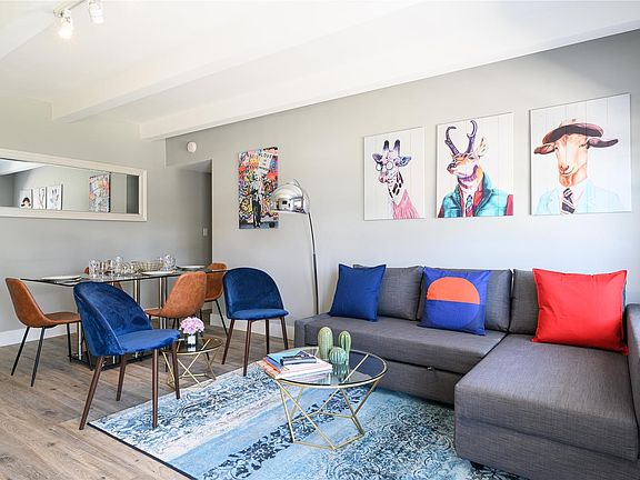 3rd image of 1020 N Victoria Park Rd #24