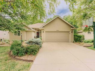 3918 SW Lincolnshire Rd, Topeka, KS 66610