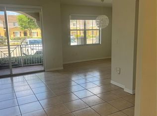 8826 W Flagler St APT 102, Miami, FL 33174