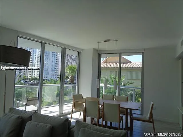 2600 E Hallandale Beach Blvd #T301 — Photo 3