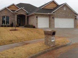 9005 NW 84th Ter, Yukon, OK 73099