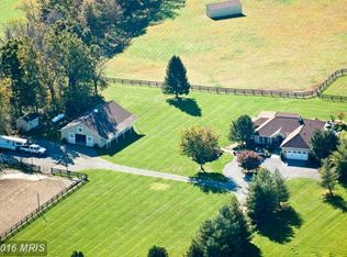 20628 Saint Louis Rd, Purcellville, VA 20132