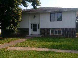 405 W Washington St APT 3, Harvard, IL 60033