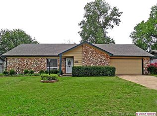 705 W Vandever Blvd, Broken Arrow, OK 74012