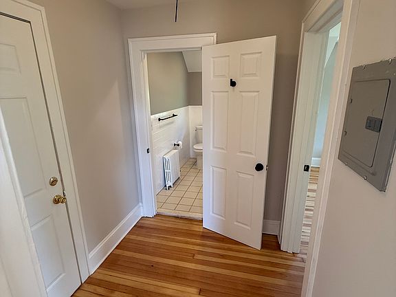5th image of 270 S Main St APT 7