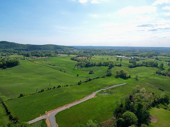 3rd image of 906 Denney Rd Lot 17