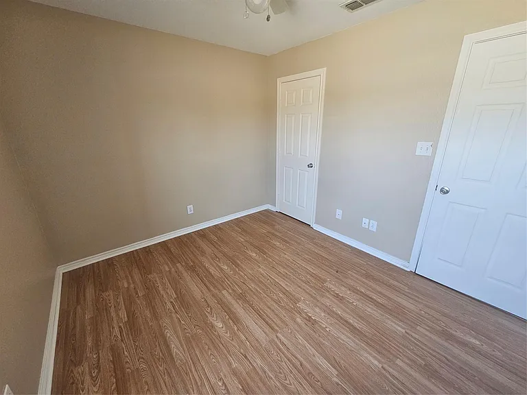 1605 Stuart Rd — Photo 12