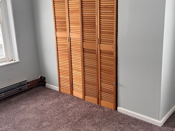 5th image of 821 Bordentown Rd