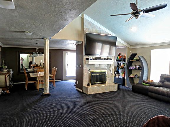 5th image of 13203 Agarita Ln