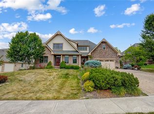 492 Signature Dr S, Xenia, OH 45385