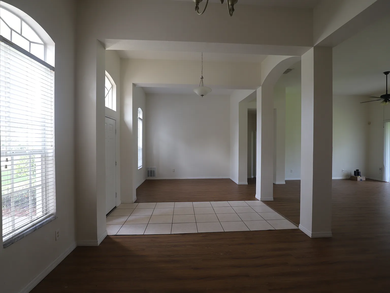4 bed, 2243 sqft, $2,950 — Photo 3