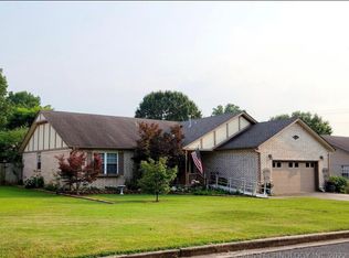 502 Magnolia St, Tahlequah, OK 74464