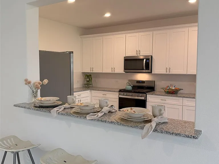 23406 Wagon Cart Rd — Photo 6