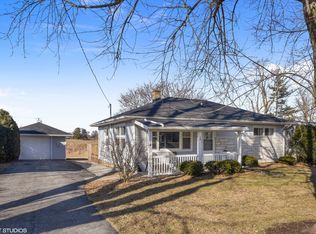 154 E Old Plank Rd, Burlington, IL 60109