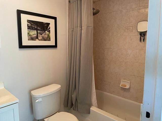 2nd image of 135 Tuscany Ln #B