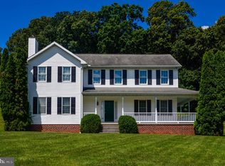 96 S School Rd HOUSE B, Thomasville, PA 17364