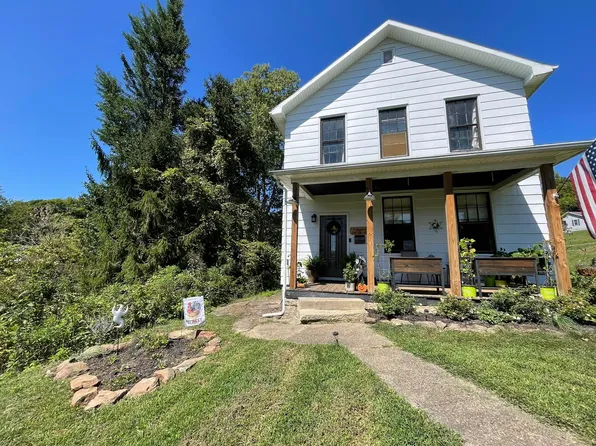 400 Lincoln Hl, Pomeroy, OH 45769