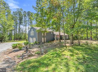 18018 Waterloo Rd, Amissville, VA 20106