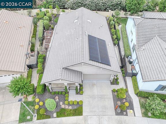 5th image of 654 Maayan Pl