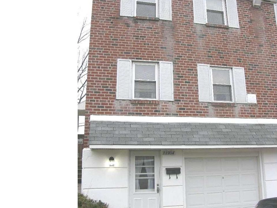 1st image of 11904 Barlow St