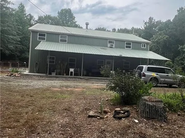 310 Caldwell Rd, Bowdon, GA 30108