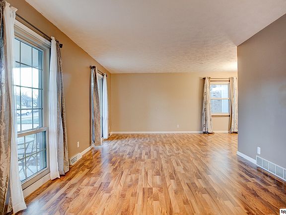 2nd image of 13604 Gold St