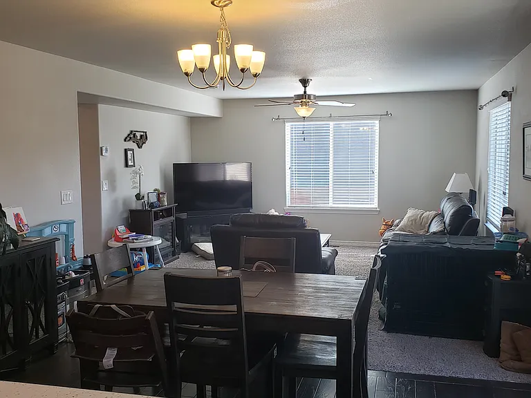 9774 Vistas Park Dr — Photo 21