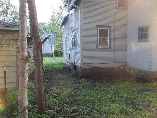 2nd image of 315 Sullivan Ave