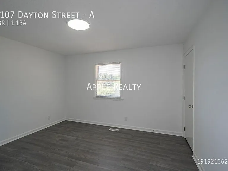 1107 Dayton St #A — Photo 22