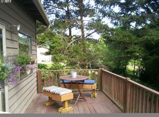 1915 Maxwell Mountain Rd, Oceanside, OR 97134