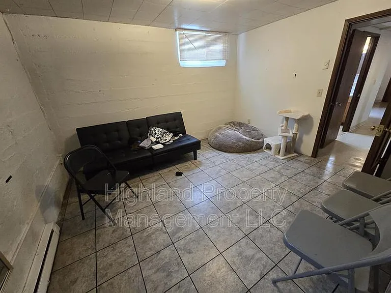 520 NE Maple St #C — Photo 7