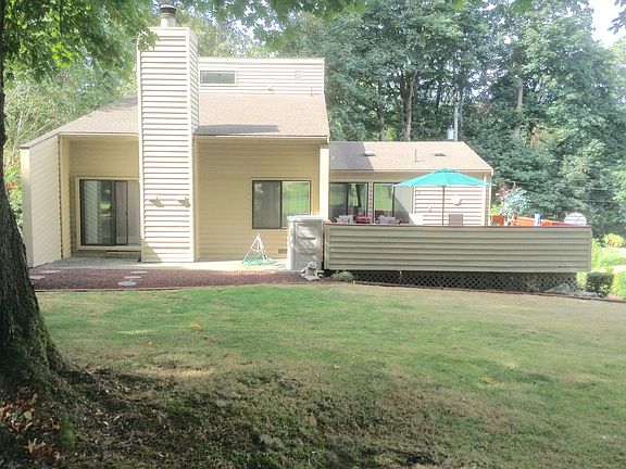 2nd image of 10720 Country Club Ln S