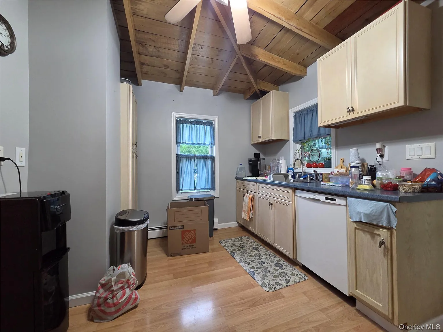 2 bed, 1.0 bath, 960 sqft, $2,500 — Photo 3