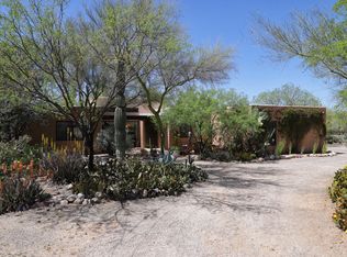 1061 W Safari Dr, Tucson, AZ 85704