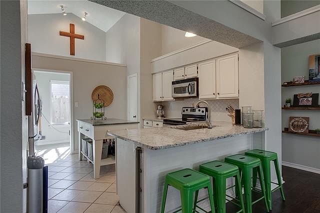 1st image of 1151 Prospect Dr