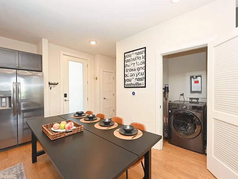2900 Edwin Way #202 — Photo 26