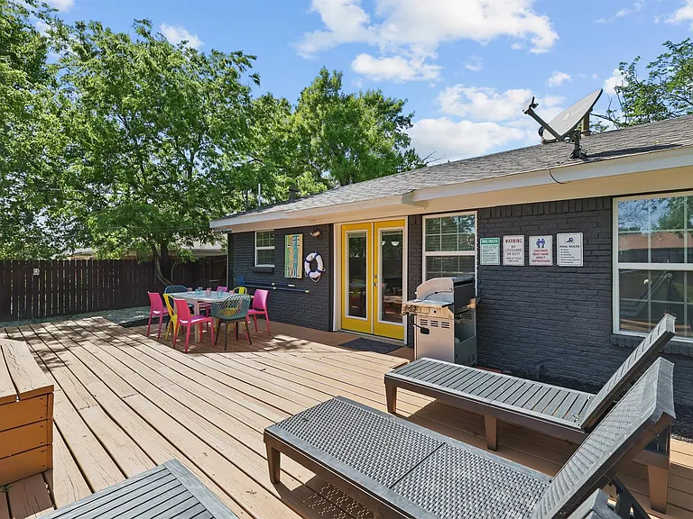 13542 Purple Sage Rd — Photo 33