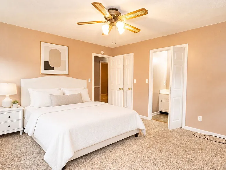 5428 Country Village Dr — Photo 3