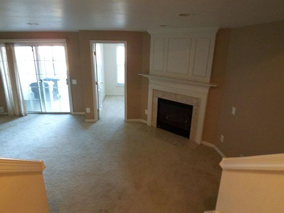 Basement family room w/ fireplace