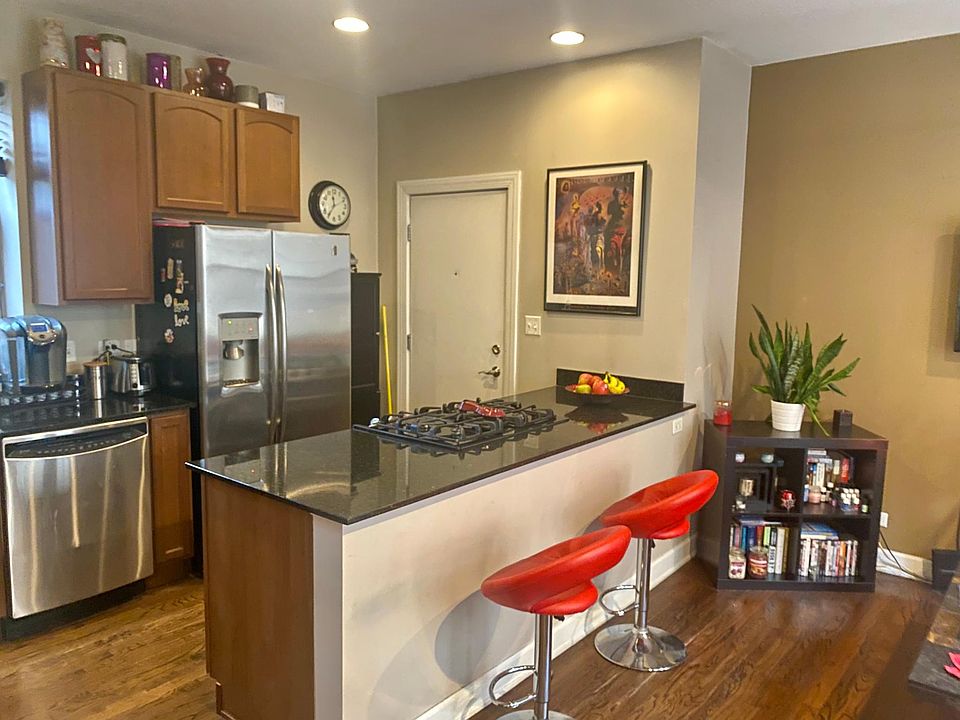 1st image of 5621 N Wayne Ave #2