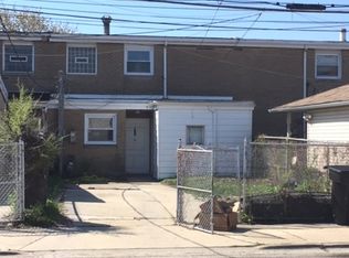 249 W 46th St, Chicago, IL 60609