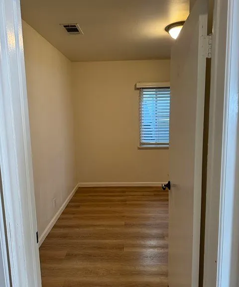 714 Ocean Park Blvd #C — Photo 10