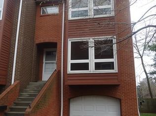 8 Graham Pl, Pittsburgh, PA 15232