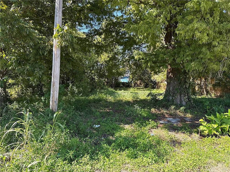 2nd image of 1107 Wagner St