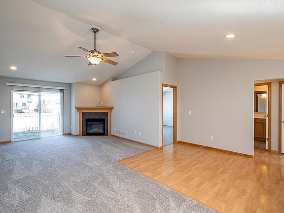 2nd image of 1871 Goose Lake Cir