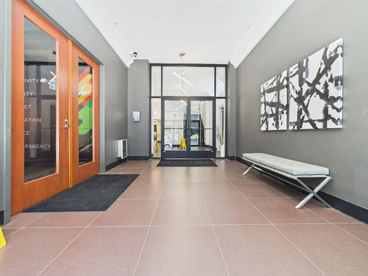 2 bed, 2.0 bath, $1,895 — Photo 2