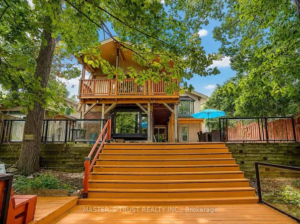 183 Birkdale Rd, Toronto, ON M1P 3R9